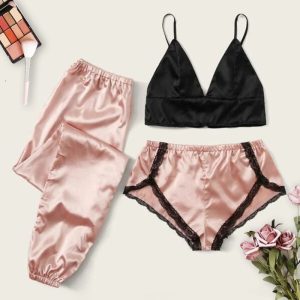 Tenues Sexy Femme satin