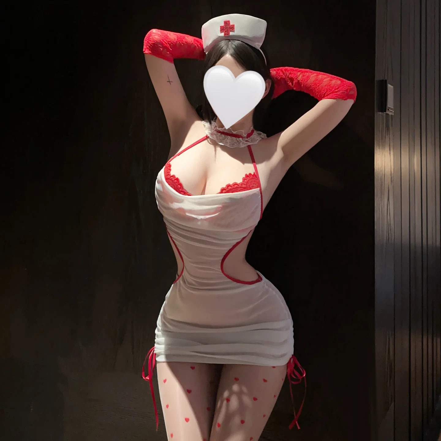 Tenue séduisante infirmière