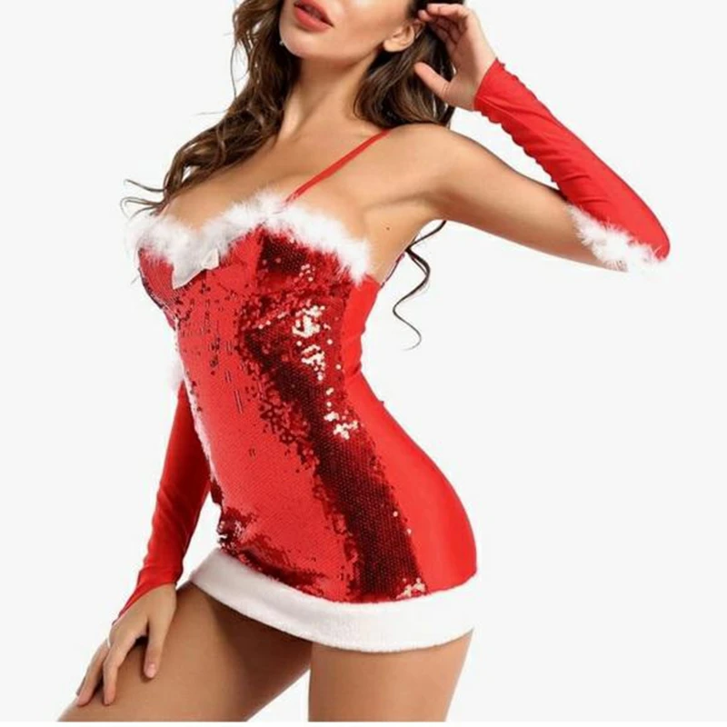 tenue festive rouge